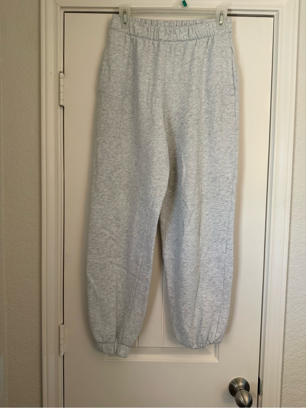 Hollister Heather Gray Elastic Waist Sweatpants